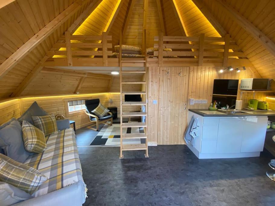 High Quality Cabin With Views Of Ben Nevis Banavie Eksteriør billede